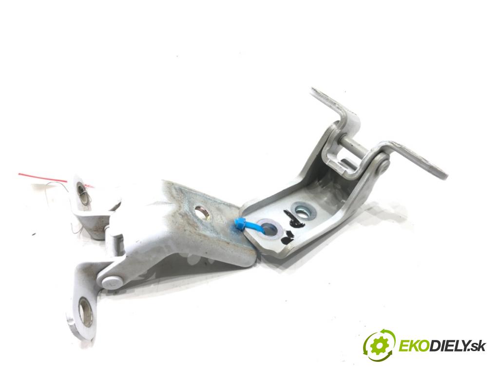 HYUNDAI ELANTRA VII sedan 2023 90 kW 1.6 1598 závesky Dvere predný pravé A046057