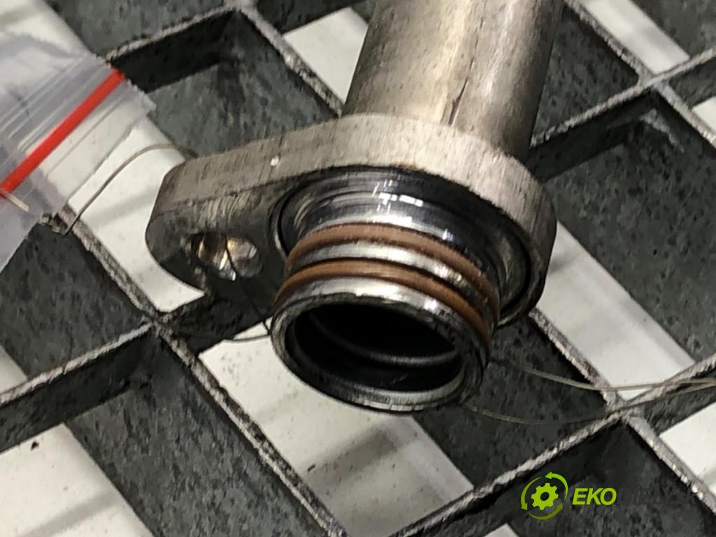 CITROEN C4 PICASSO II nadwozie wielkoprzestrzenne (MPV) 2017 88 kW 1.6 BlueHDi 120 1560 rúrka klimatizácie  (Rúrka klimatizácie)