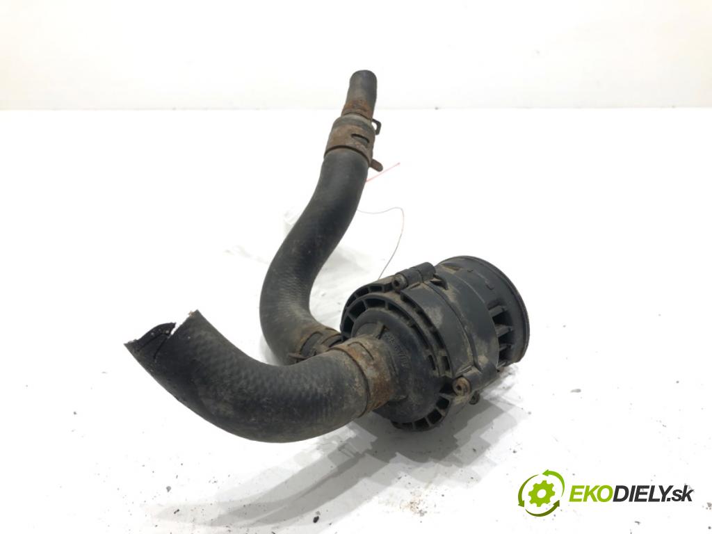 SUZUKI GRAND VITARA II samochód terenowy zamknięty 2006 95 kW 1.9 DDiS Napęd na wszystkie koła (JT419, TD44, JB419WD,... 1870 DALŠÍ: pumpa vody 0392023015 (Vodní pumpa)