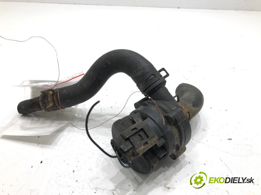 SUZUKI GRAND VITARA II samochód terenowy zamknięty 2006 95 kW 1.9 DDiS Napęd na wszystkie koła (JT419, TD44, JB419WD,... 1870 DALŠÍ: pumpa vody 0392023015 (Vodní pumpa)