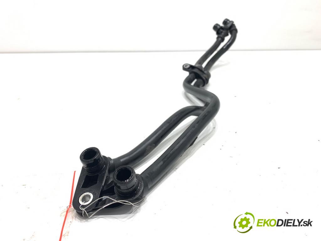 BMW F07 liftback 2013 135 kW 520 d 1995 Rúrka prevodovky 8511456
