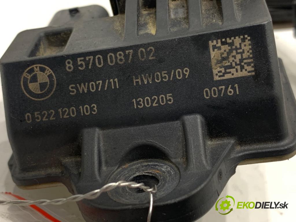 BMW F07 liftback 2013 135 kW 520 d 1995 relé sviečok žhavenia 857008702 (Relé)