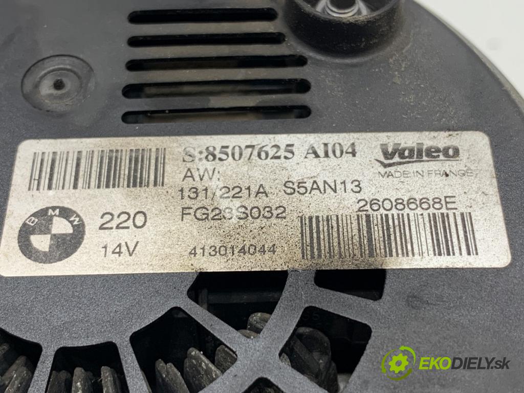 BMW F07 liftback 2013 135 kW 520 d 1995 Alternátor 8507625 (Alternátor)