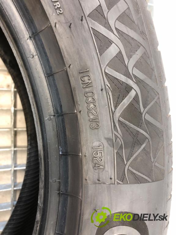 --- ---      PNEUMATIKA: 2X 235/55 19" CONTINENTAL