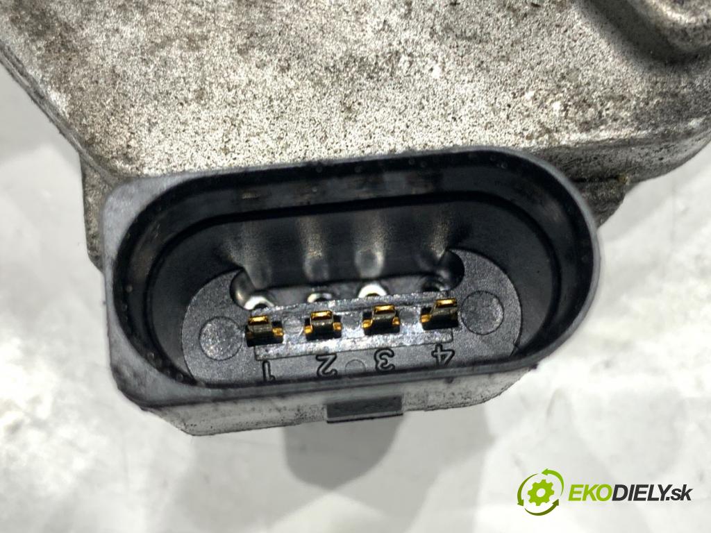 VW PHAETON sedan 2014 176 kW 3.0 V6 TDI 4motion 2967 škrtíci klapka 4E0145950J (Škrticí klapka)