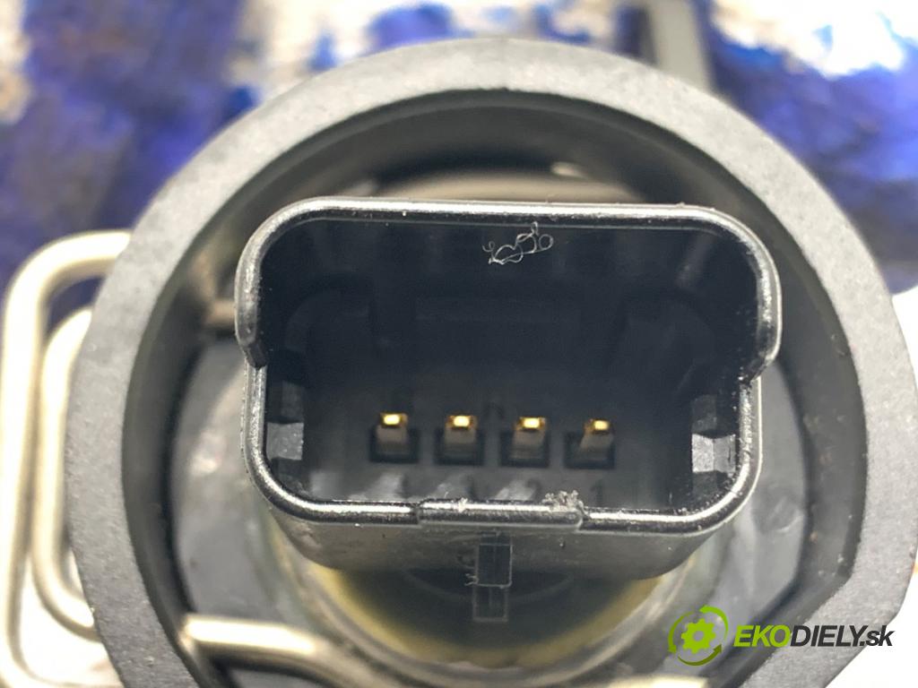 FORD MONDEO MK5 liftback 2017 110 kW 2.0 TDCi 1998 Snímač tlaku paliva 81CP3801 (Snímač)