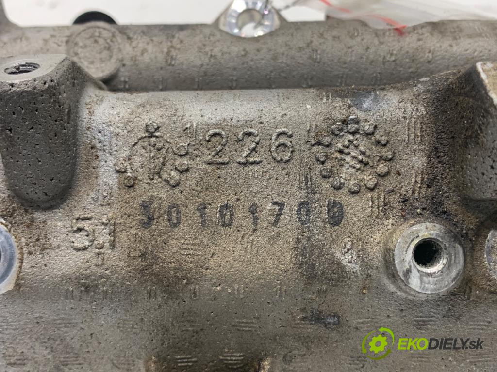 MERCEDES-BENZ GLE SUV 2018 190 kW 350 d 4-matic (166.024) 2987 potrubí sání LF00051 (Sací potrubí)