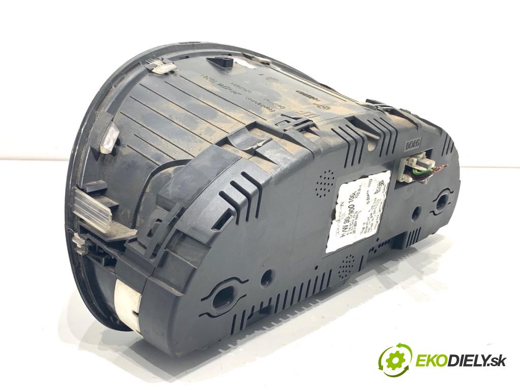 VW CARFTER 30 35 Autobus 2010 120 kW 2.5 TDI 2461 Prístrojovka 9069001000 A9069011800 (Prístrojová doska)