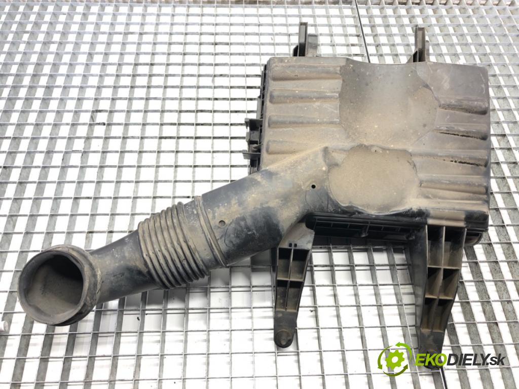 VW CARFTER 30 35 Autobus 2010 120 kW 2.5 TDI 2461 Obal filtra vzduchu 9065280106 (Obal vzduchového filtra)