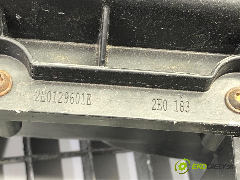 VW CARFTER 30 35 Autobus 2010 120 kW 2.5 TDI 2461 Obal filtra vzduchu 9065280106 (Obal vzduchového filtra)