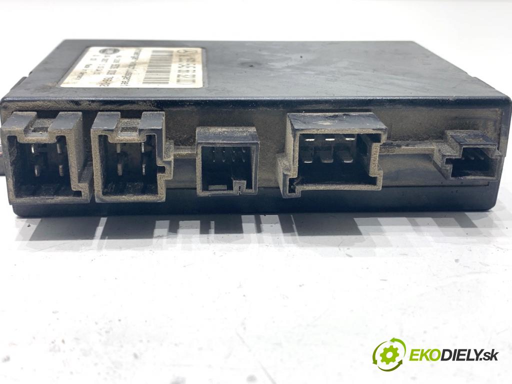 VW CARFTER 30 35 Autobus 2010 120 kW 2.5 TDI 2461 Modul ťažného oka A1695455632 (Riadiaca jednotka ostatné)