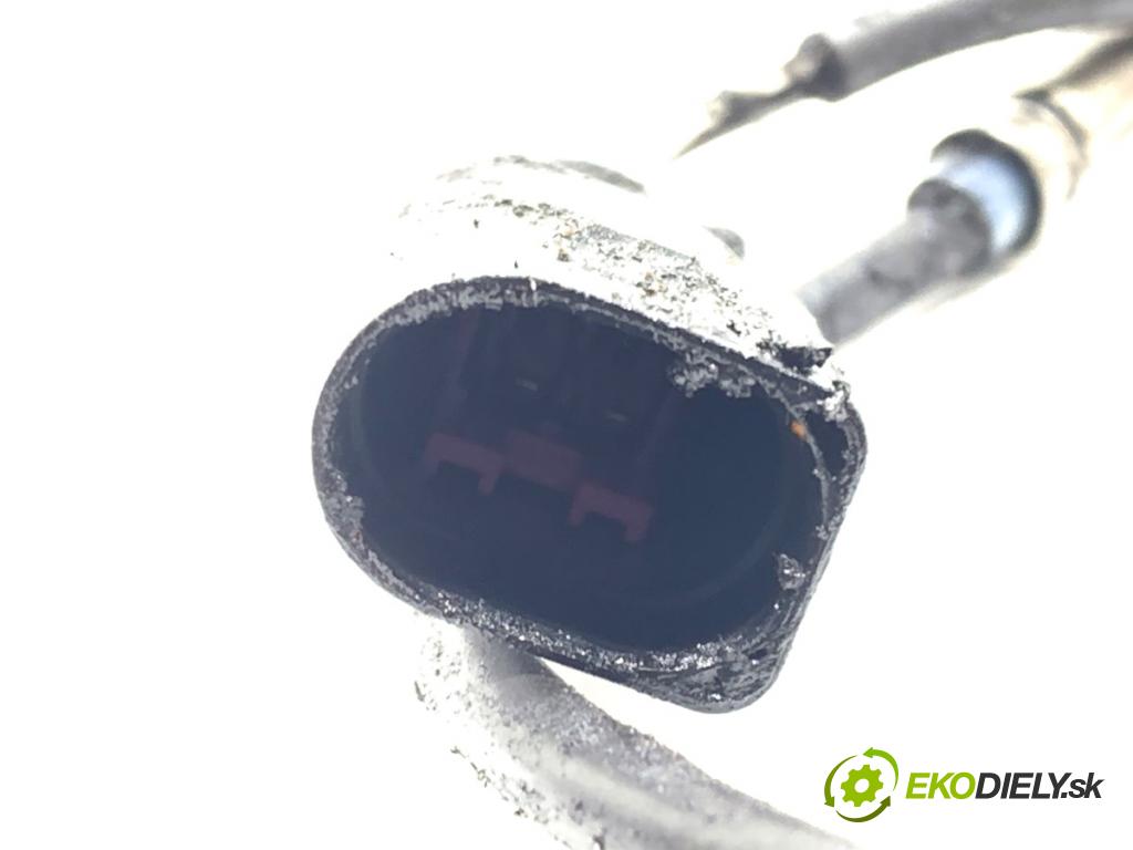 AUDI A8 D4 sedan 2011 258 kW 4.2 TDI quattro 4134 Snímač teploty spalín 057906088D (Snímač)