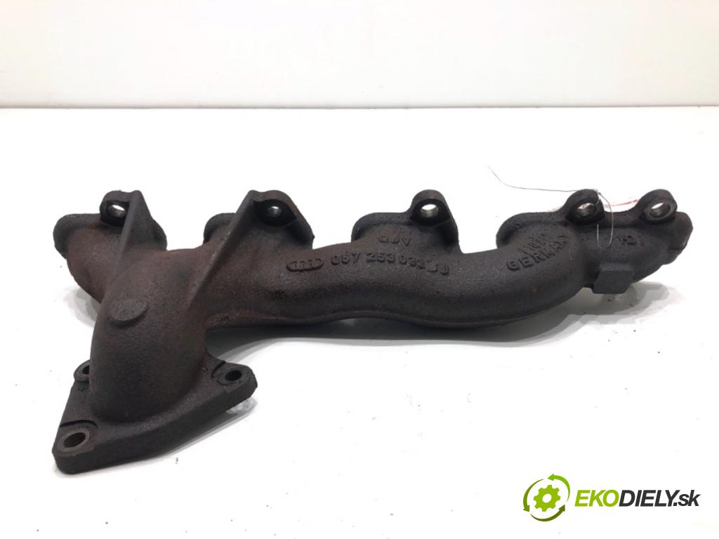 AUDI A8 D4 sedan 2011 258 kW 4.2 TDI quattro 4134 potrubí VYČERPAT: 057253033J (Výfukové potrubí)