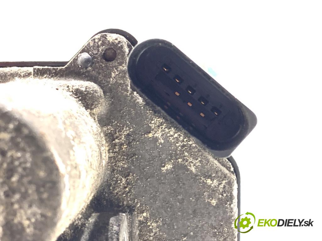 AUDI A8 D4 sedan 2011 258 kW 4.2 TDI quattro 4134 Škrtiaca klapka 057128063E (Škrtiaca klapka)