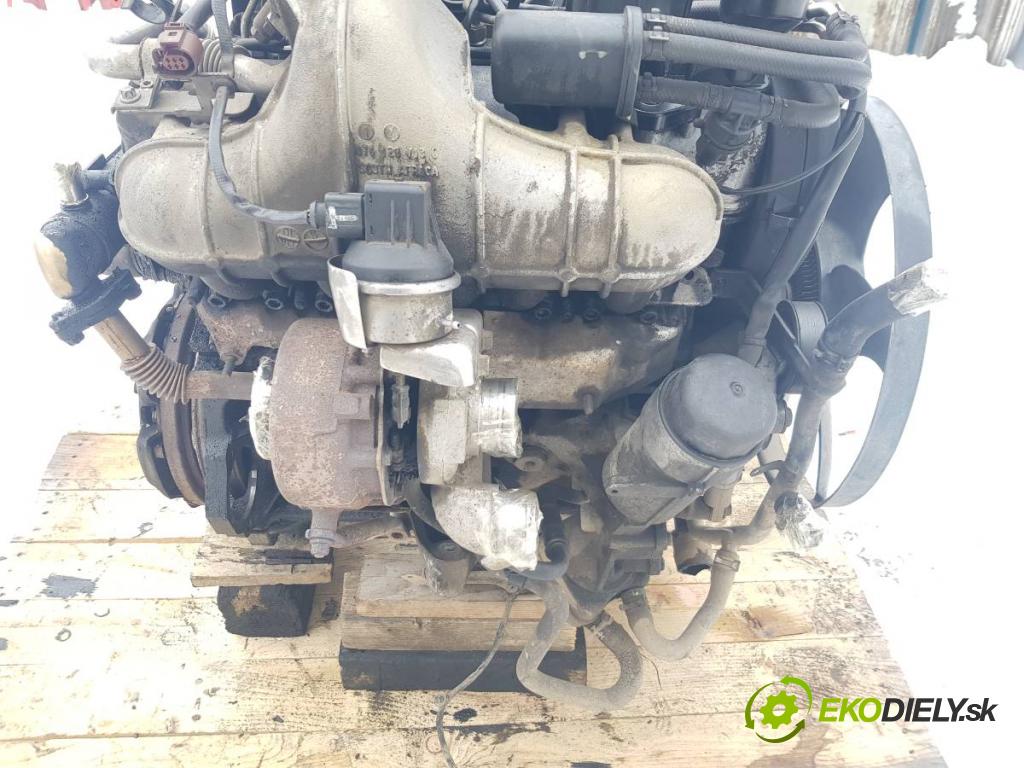 VW CARFTER 30 35 Autobus 2010 120 kW 2.5 TDI 2461 Motor KOMPLETNÍ: CEB