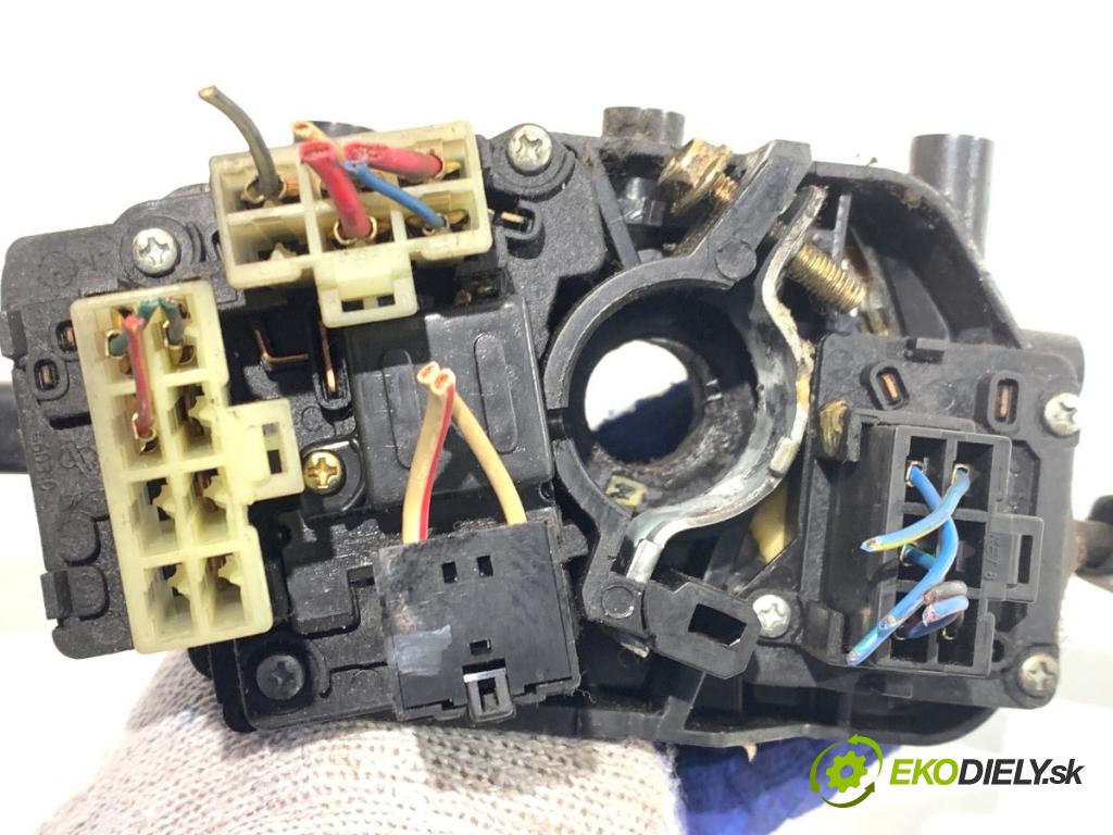 KIA K2700 Platforma / podwozie 1999 59 kW 2.7 D 2665 Prepínač kombinovaný 0K62W66120A (Prepínacie páčky pod volantom)