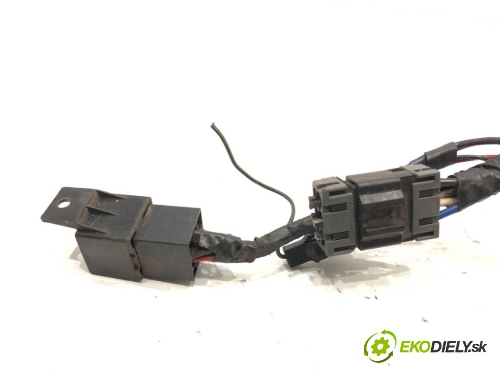 KIA K2700 Platforma / podwozie 1999 59 kW 2.7 D 2665 spinačka  (Spínacia skrinka)