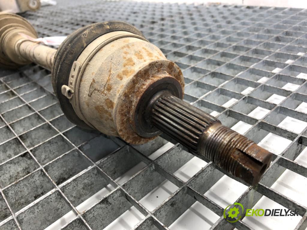 FIAT FIORINO III Nadwozie pełne/minivan 2016 59 kW 1.3 D Multijet (225CXG1A, 225AXL1A, 225AXG11, 225BXL1A,... 1248 poloos levý přední část