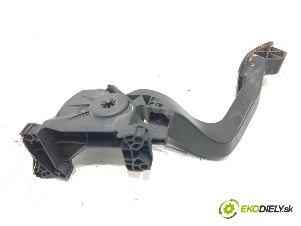 FIAT FIORINO III Nadwozie pełne/minivan 2016 59 kW 1.3 D Multijet (225CXG1A, 225AXL1A, 225AXG11, 225BXL1A,... 1248 Potenciometer plynu 52013955 (Potenciometer plynového pedálu)