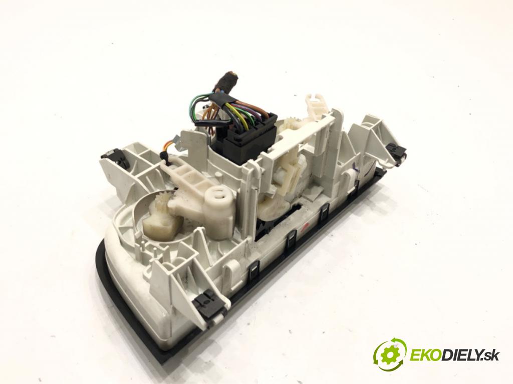 FIAT FIORINO III Nadwozie pełne/minivan 2016 59 kW 1.3 D Multijet (225CXG1A, 225AXL1A, 225AXG11, 225BXL1A,... 1248 Panel ovládania kúrenia 735462118 (Prepínacie páčky pod volantom)