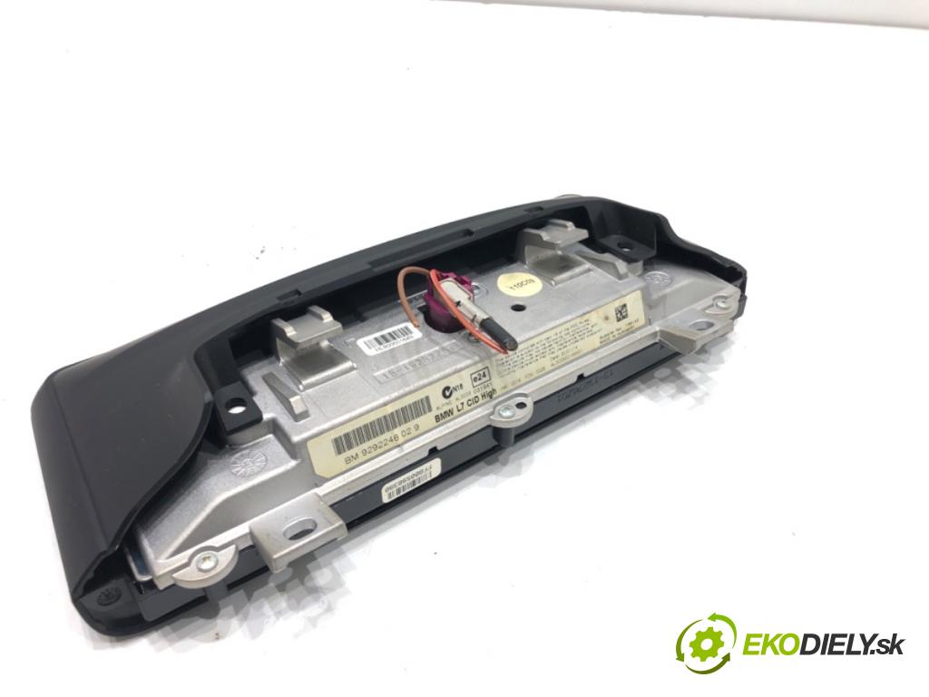 BMW F32 coupe 2014 135 kW 420 d xDrive 1995 Dislpej 9292248 (Prístrojová doska)