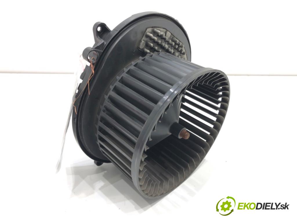BMW F32 coupe 2014 135 kW 420 d xDrive 1995 ventilátor kúrenia 9350395