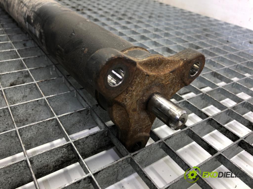 BMW F32 coupe 2014 135 kW 420 d xDrive 1995 Kardaň, hriadeľ hnací zad 7600185 (Kardaňový hriadeľ)