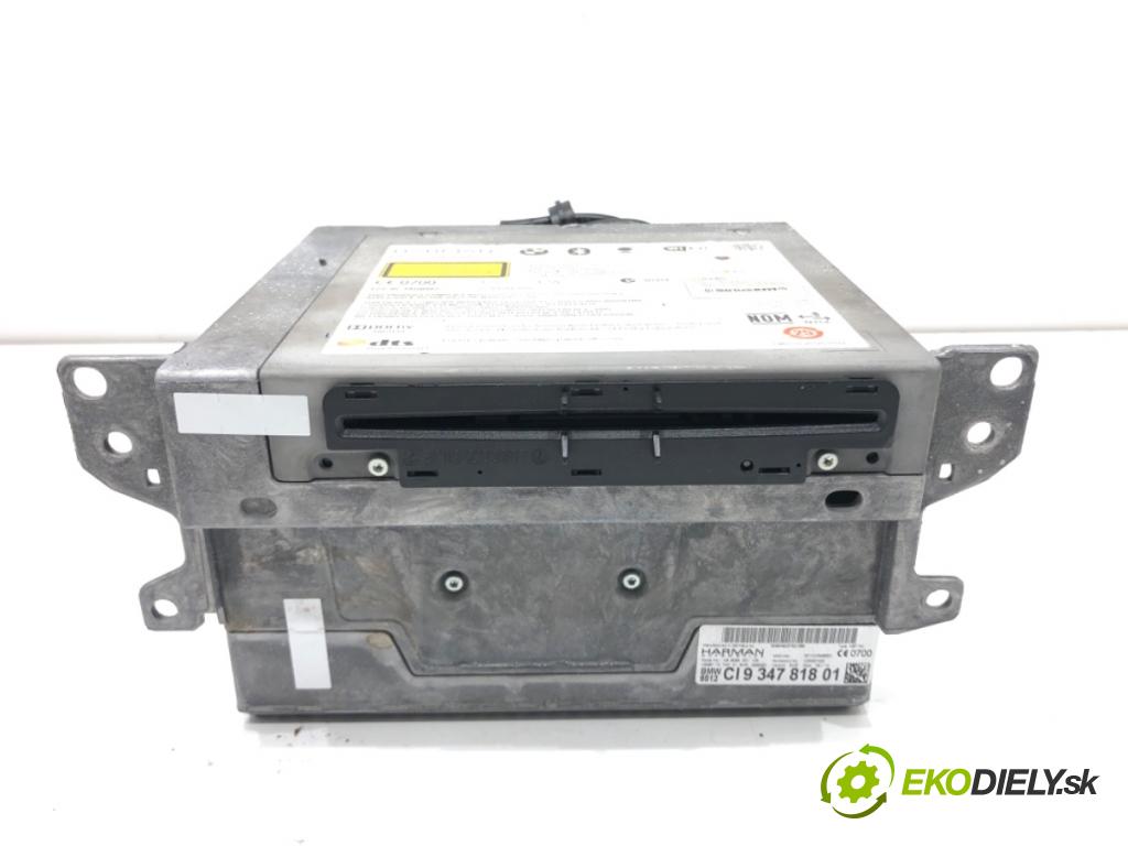 BMW F32 coupe 2014 135 kW 420 d xDrive 1995 RADIO 9347818 (Audio zariadenie)