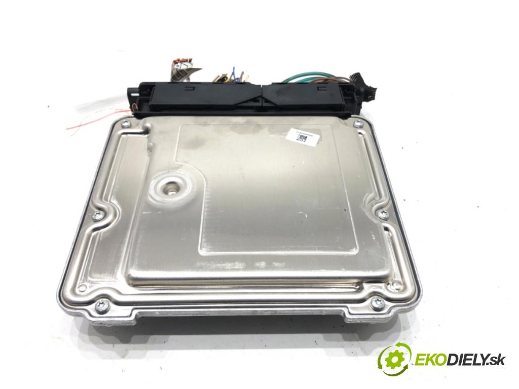 BMW F32 coupe 2014 135 kW 420 d xDrive 1995 riadiaca jednotka Motor 8578946 0281030873 (Riadiaca jednotka)