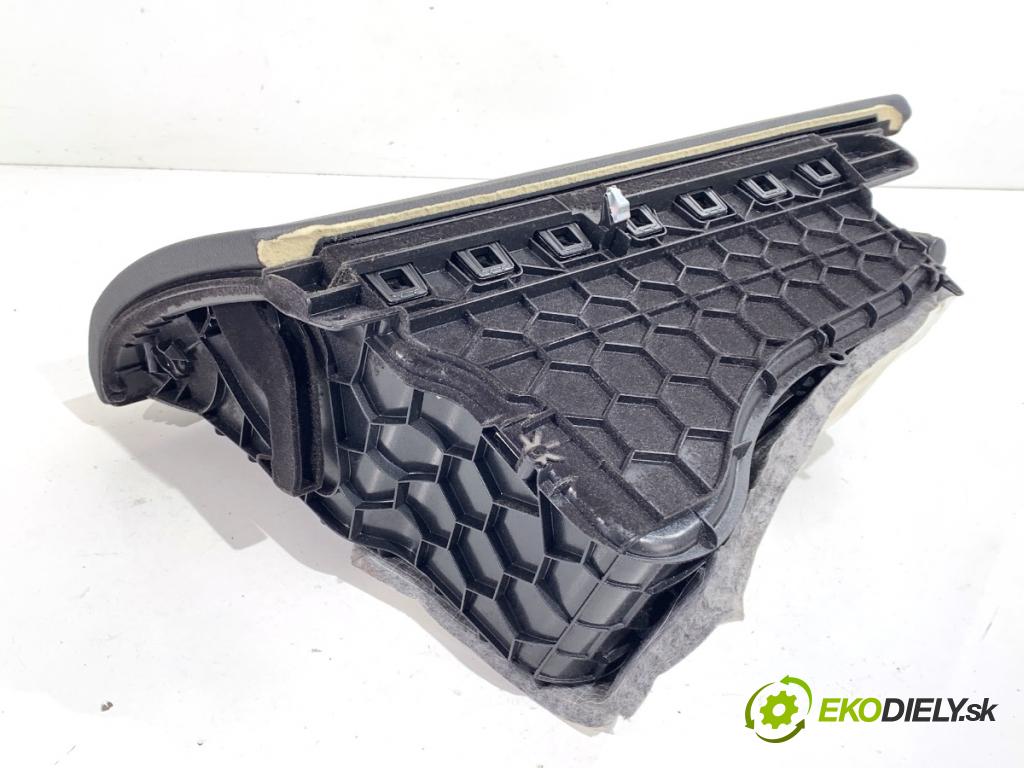 BMW F32 coupe 2014 135 kW 420 d xDrive 1995 přihrádka kastlík spolujezdce 9228283 (Přihrádka (kastlík))