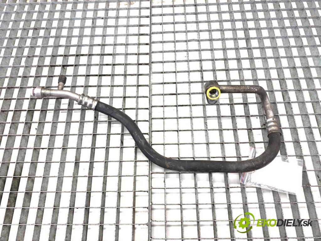 BMW F32 coupe 2014 135 kW 420 d xDrive 1995 rúrka klimatizácie 9212232 (Rúrka klimatizácie)