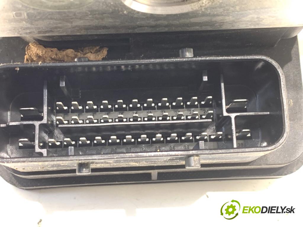 BMW F32 coupe 2014 135 kW 420 d xDrive 1995 Pumpa ABS 6868318 (Pumpa ABS)