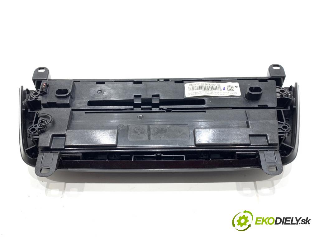 BMW F32 coupe 2014 135 kW 420 d xDrive 1995 Panel ovládania kúrenia 9323554 (Prepínacie páčky pod volantom)