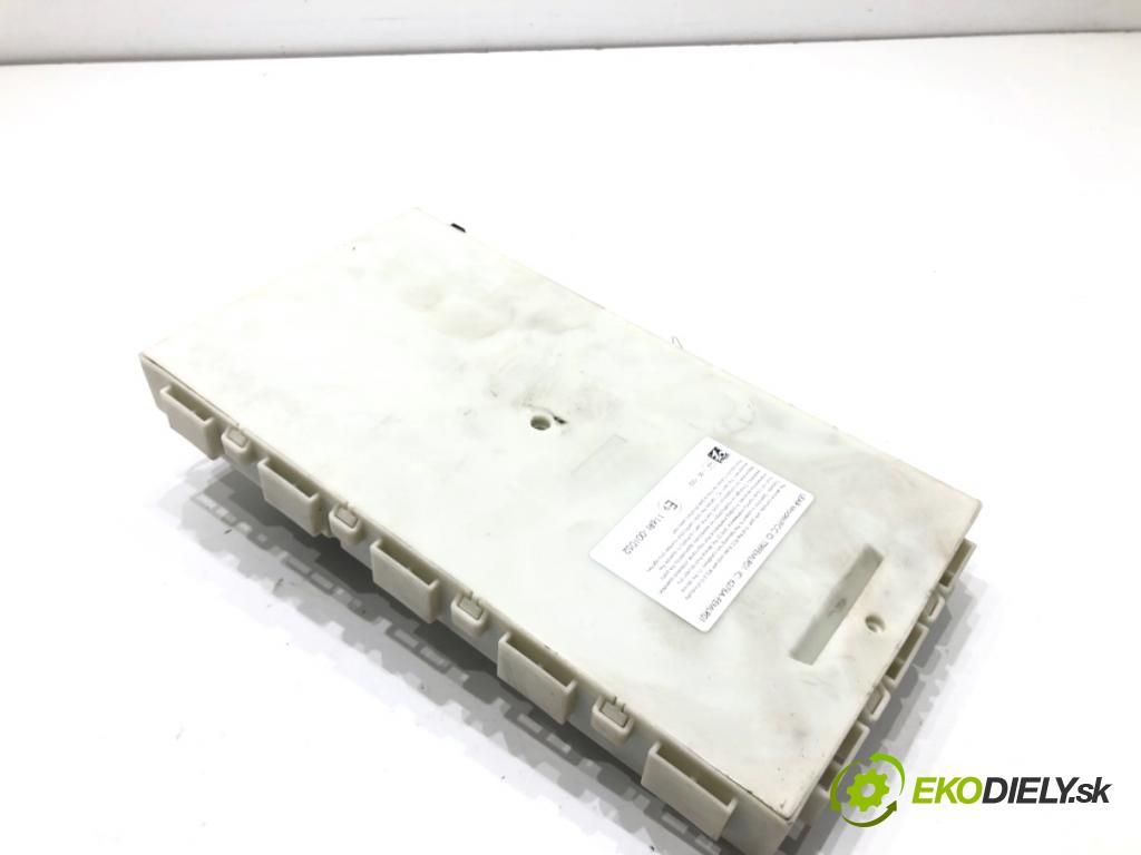 BMW F32 coupe 2014 135 kW 420 d xDrive 1995 Modul komfortu 9325653 (Modul komfortu)