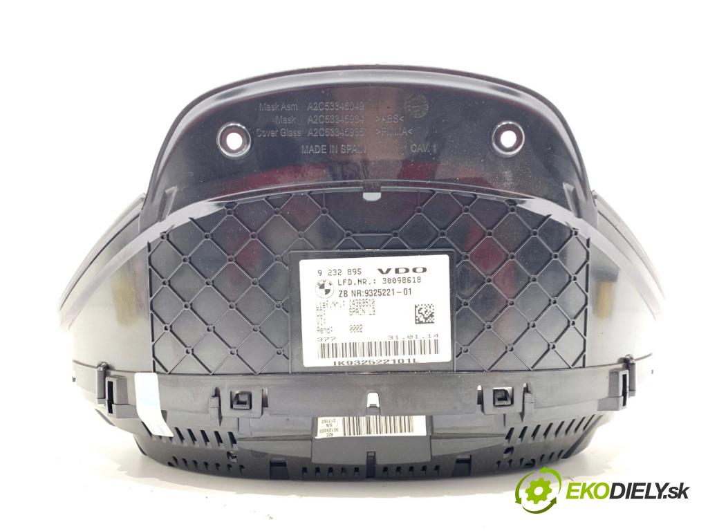 BMW F32 coupe 2014 135 kW 420 d xDrive 1995 Prístrojovka 9232895 (Prístrojová doska)