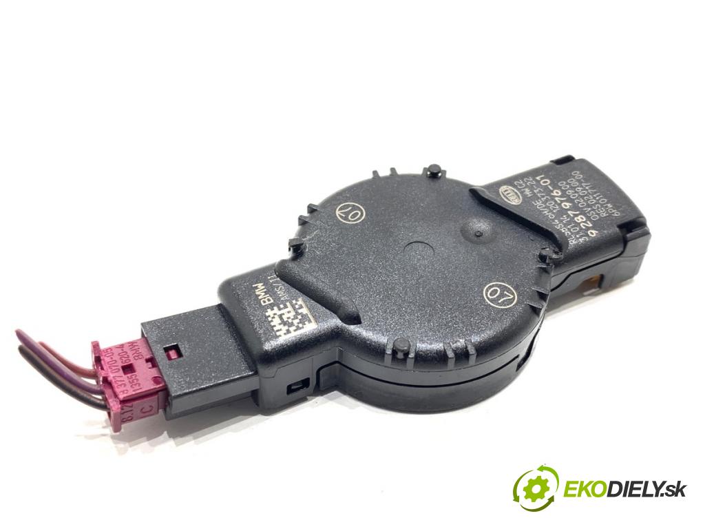 BMW F32 coupe 2014 135 kW 420 d xDrive 1995 Snímač dažďa 9287976 (Snímač dažďa)