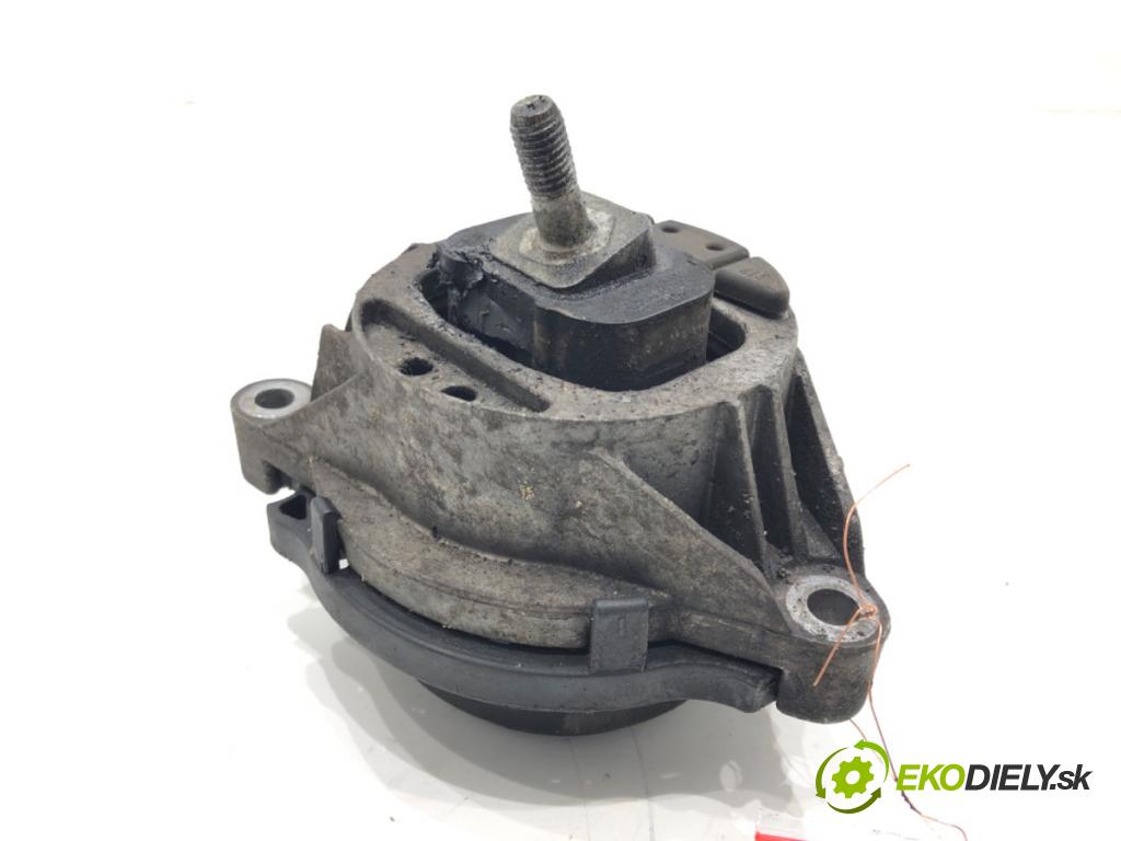 BMW F32 coupe 2014 135 kW 420 d xDrive 1995 AirBag Motor ľavy 6856405