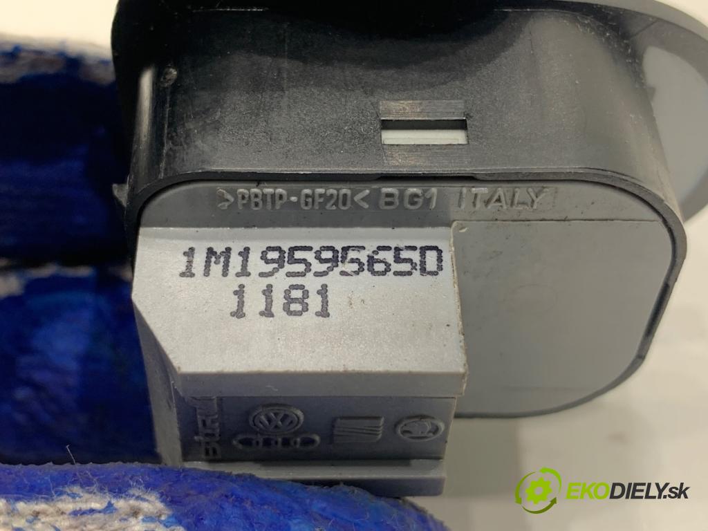 SEAT LEON I liftback 2002 81 kW 1.9 TDI 1896 Prepínač nastavenia spätných zrkadiel 1M19595650 (Prepínacie páčky pod volantom)