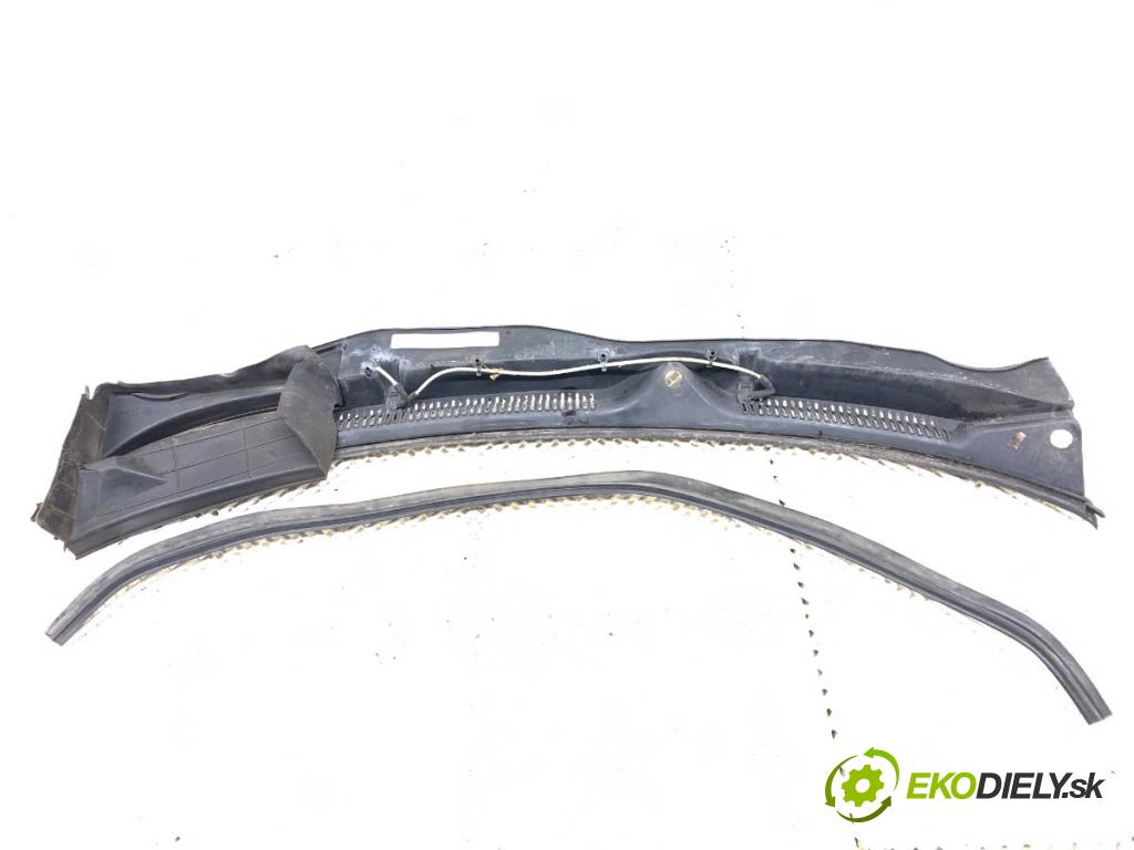 SEAT LEON I liftback 2002 81 kW 1.9 TDI 1896 Torpédo, plast pod čelné okno 1M18531854 (Torpédo (plast pod čelným sklom))