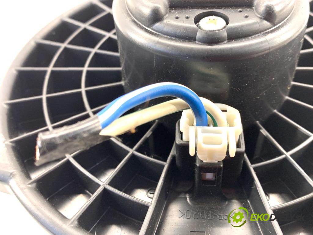 MAZDA 6 GH liftback 2007 88 kW 1.8 MZR 1798 ventilátor kúrenia 872700-0700