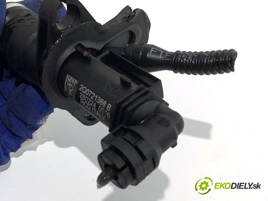 SKODA KAMIQ SUV 2024 85 kW 1.0 TSI 999 spojkový válec motorek spojky 2Q0721388B (Spojkový válec)