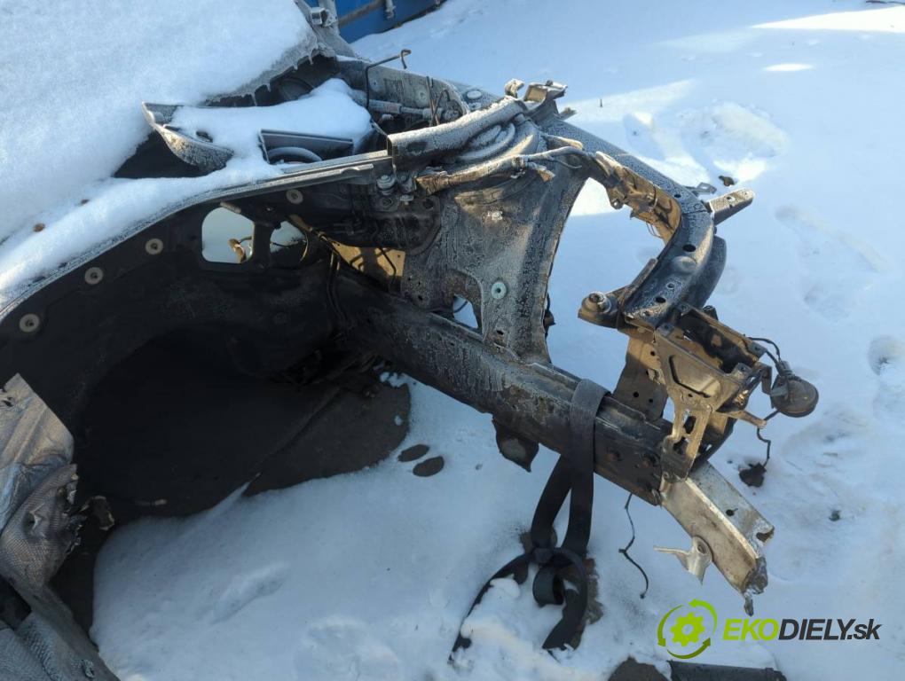 BMW F32 coupe 2014 135 kW 420 d xDrive 1995 karoséria ČTVRŤÁK: Blatník zad ľavy pravy prah strecha PODŁUŻNICA ľavy pravy