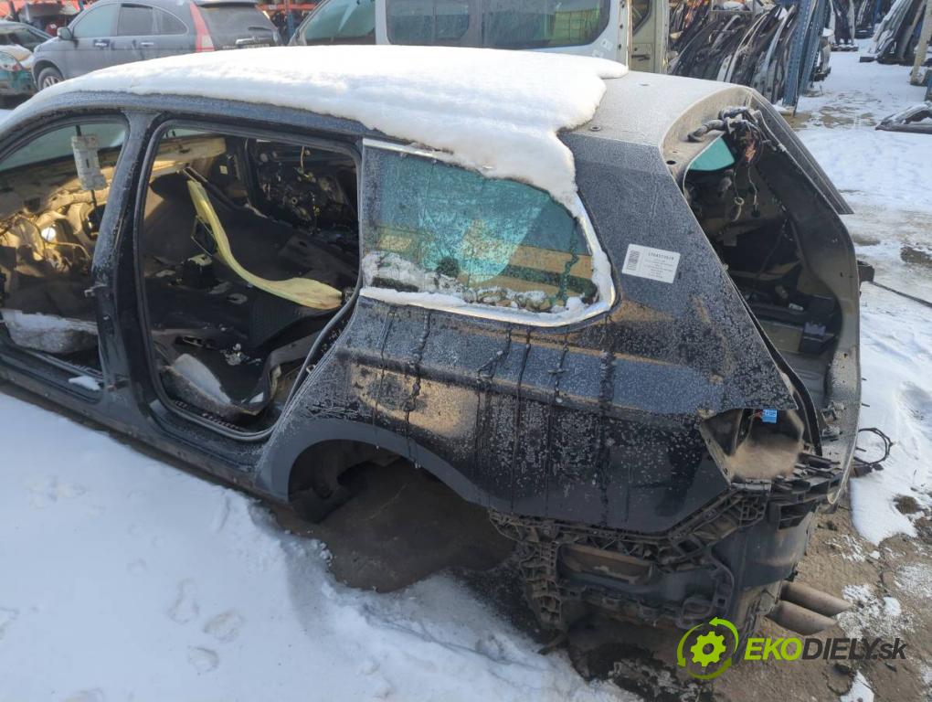 VW PASSAT B8 Kombi 2016 140 kW 2.0 TDI 1968 karoséria ČTVRŤÁK: Blatník zad ľavy pravy prah strecha PODŁUŻNICA ľavy pravy