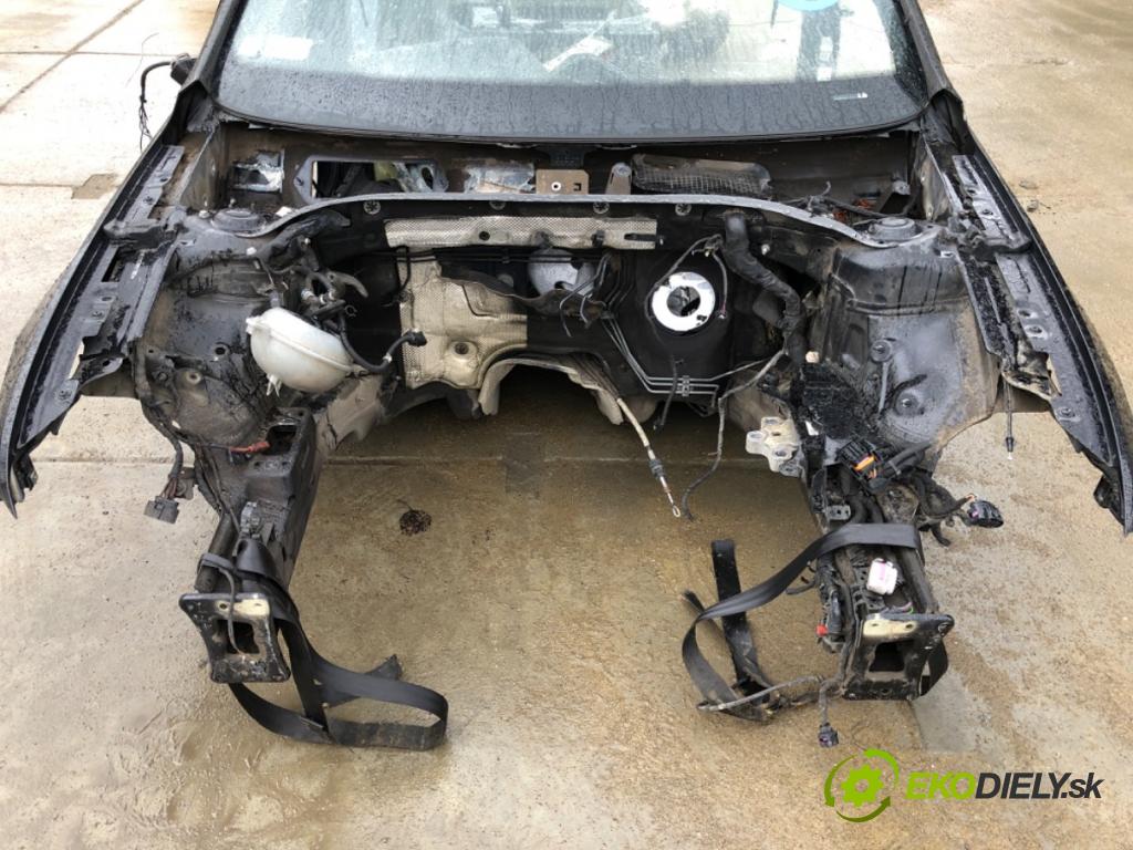 VW PASSAT B8 Kombi 2016 140 kW 2.0 TDI 1968 karoséria ČTVRŤÁK: Blatník zad pravy prah strecha PODŁUŻNICA ľavy pravy