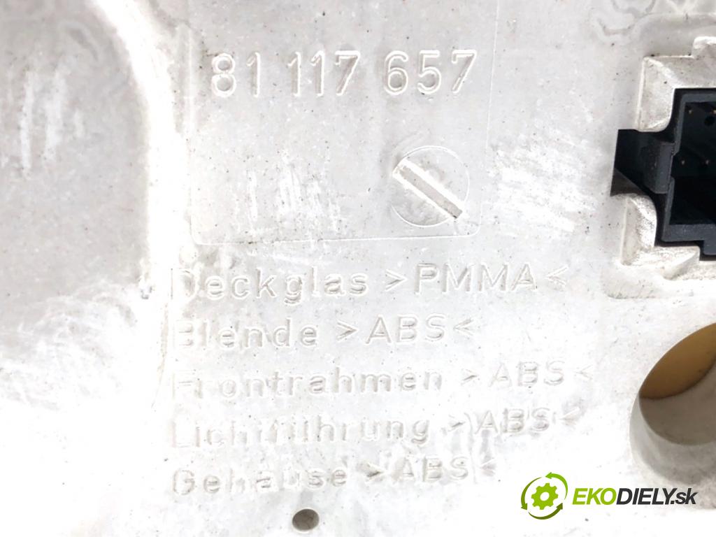 VW TRANSPORTER T4 Autobus 1995 45 kW 1.9 D 1896 prístrojovka 81117657 (Přístrojová deska)