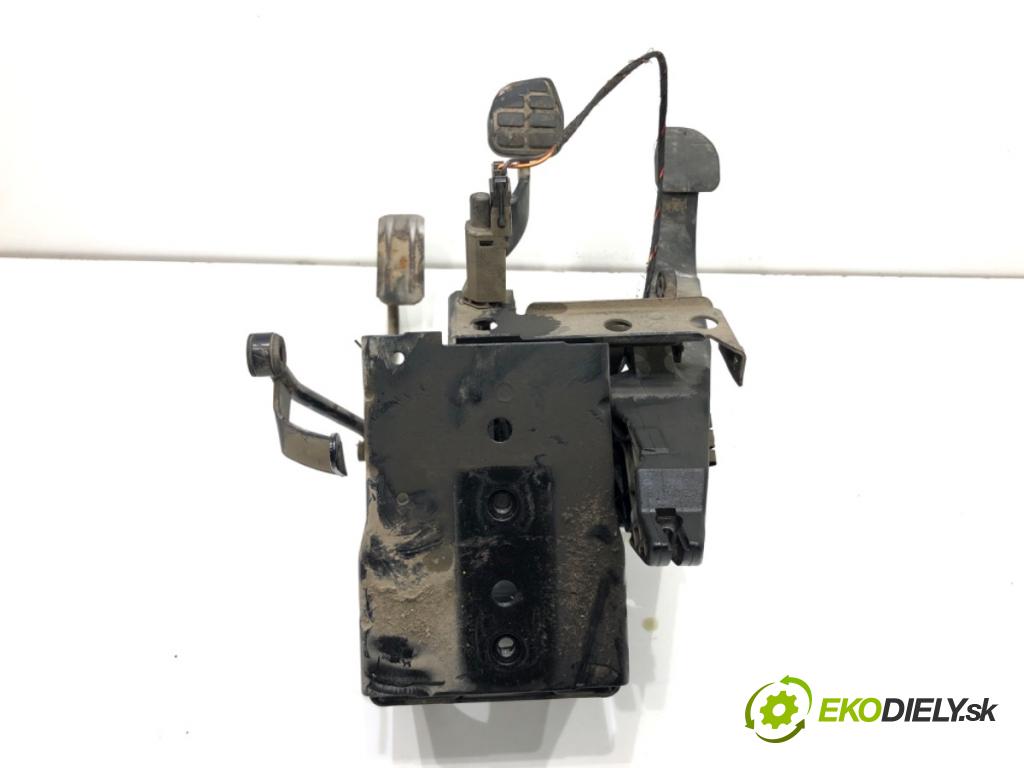 VW TRANSPORTER T4 Autobus 1995 45 kW 1.9 D 1896 PEDÁL:  (Potenciometer plynového pedálu)