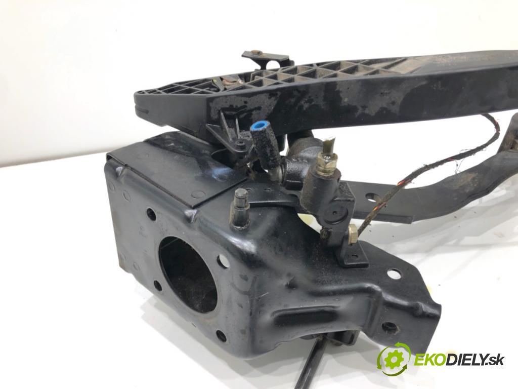 VW TRANSPORTER T4 Autobus 1995 45 kW 1.9 D 1896 PEDÁL:  (Potenciometer plynového pedálu)