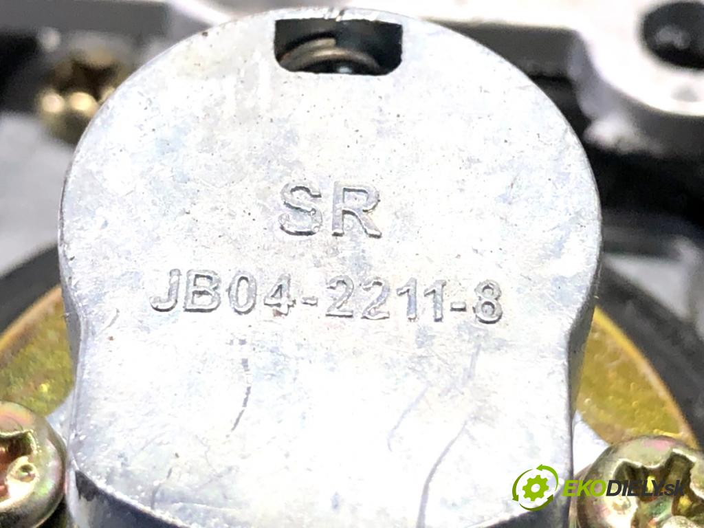 Junak 906  2023 2 kW 906 49 spinačka Zátka nádrže SR-JB03-1801