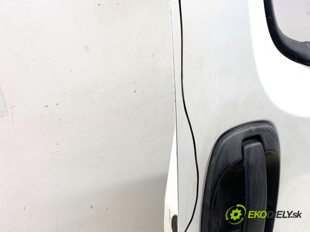 FIAT FIORINO III Nadwozie pełne/minivan 2016 59 kW 1.3 D Multijet (225CXG1A, 225AXL1A, 225AXG11, 225BXL1A,... 1248 Dvere pravy predný