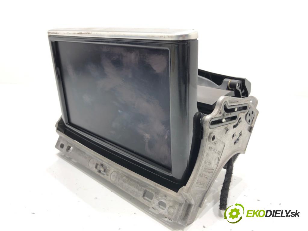 AUDI A8 D4 sedan 2011 258 kW 4.2 TDI quattro 4134 Dislpej 4H0857273 (Prístrojová doska)